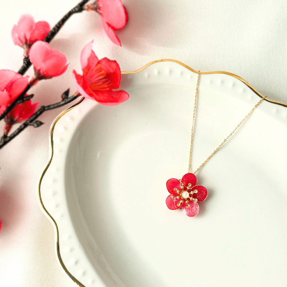 【梅】ネックレス レッド サージカルステンレス 金属アレルギー対応 受注生産 春の新作